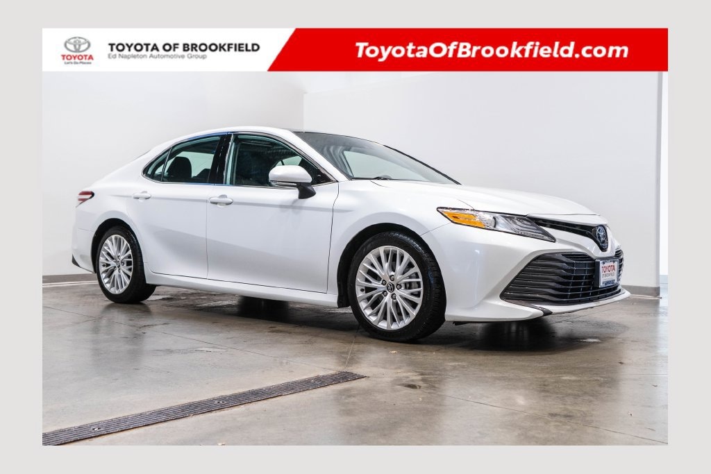 Used 2019 Toyota Camry XLE Sedan
