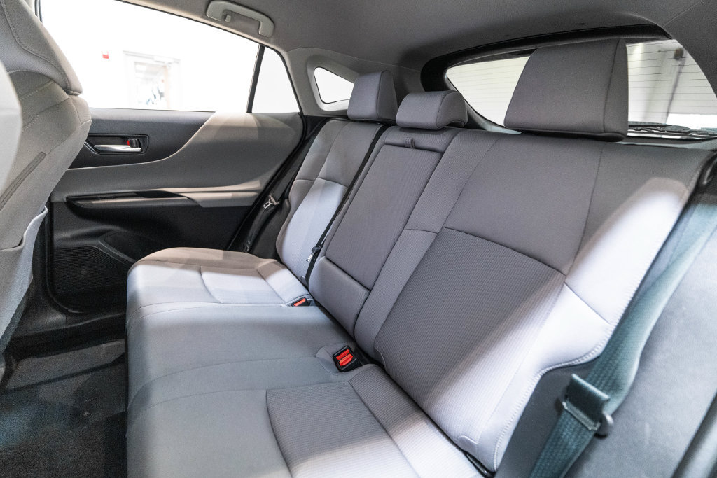 2024 Toyota Venza LE - Photo 29