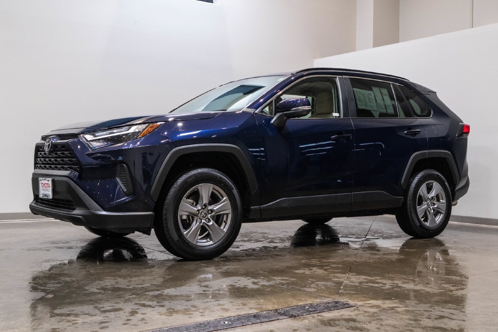 Used 2025 Toyota RAV4 XLE SUV