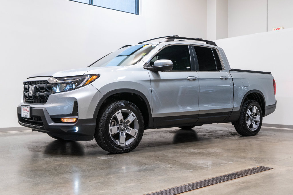 Used 2025 Honda Ridgeline RTL Truck Crew Cab