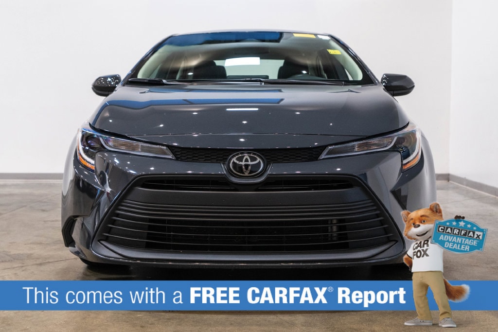 Used 2024 Toyota Corolla LE with VIN 5YFB4MDE2RP114398 for sale in Brookfield, WI