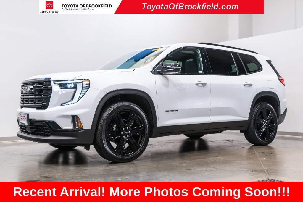Used 2026 GMC Acadia Elevation SUV
