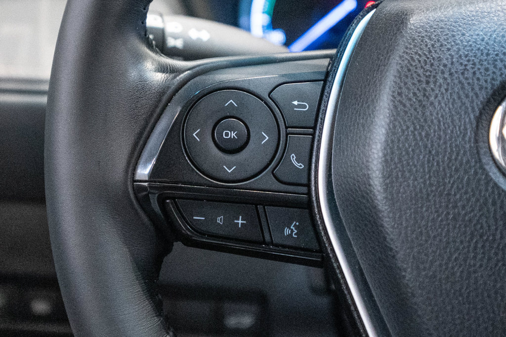 2024 Toyota Venza LE - Photo 18
