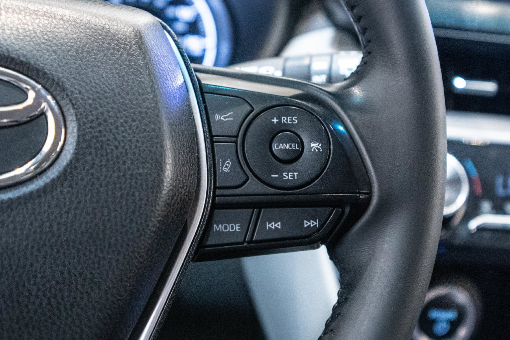 2024 Toyota Venza LE - Photo 19