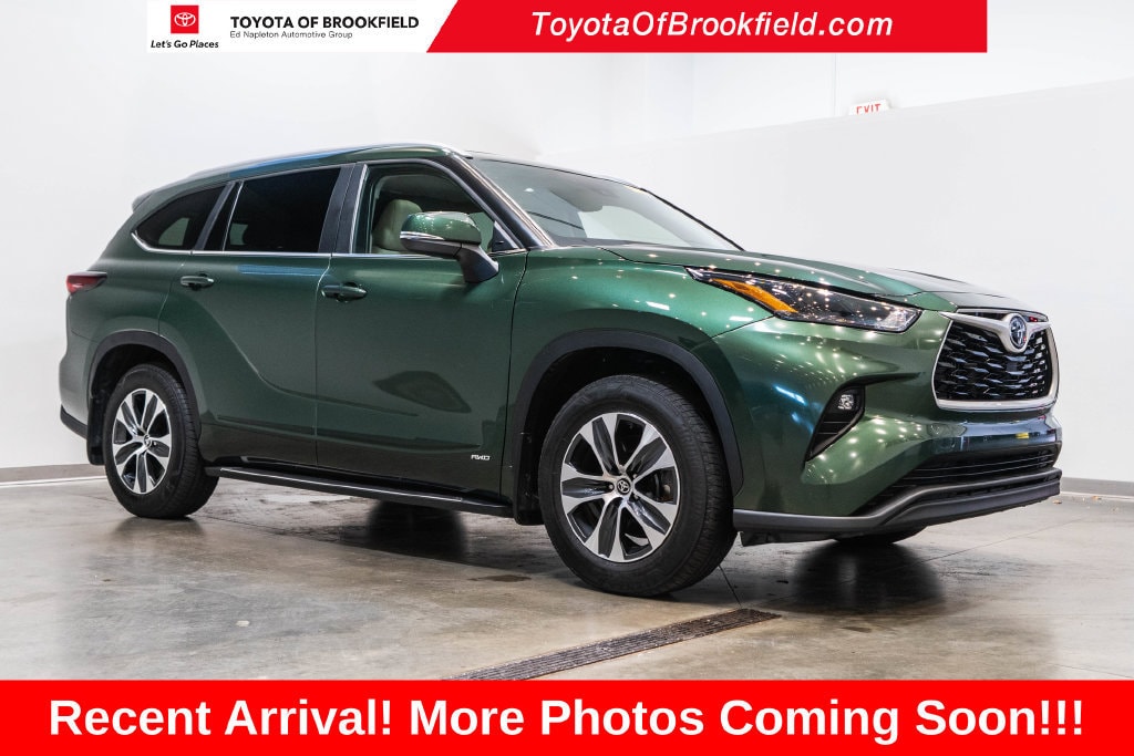 Certified 2025 Toyota Highlander Hybrid XLE SUV