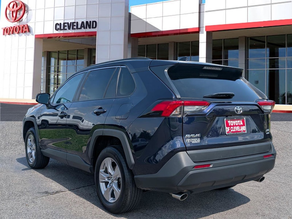 Used 2025 Toyota RAV4 XLE SUV