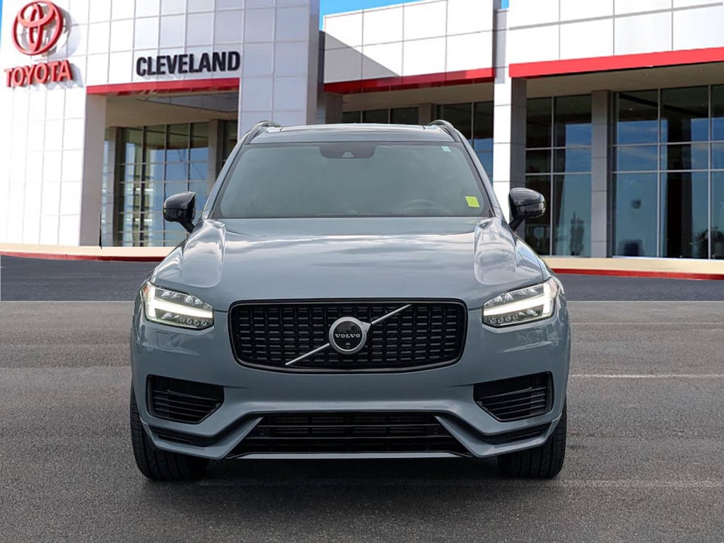 Used 2021 Volvo XC90 Recharge Plug-In Hybrid T8 R-Design 7 Passenger SUV