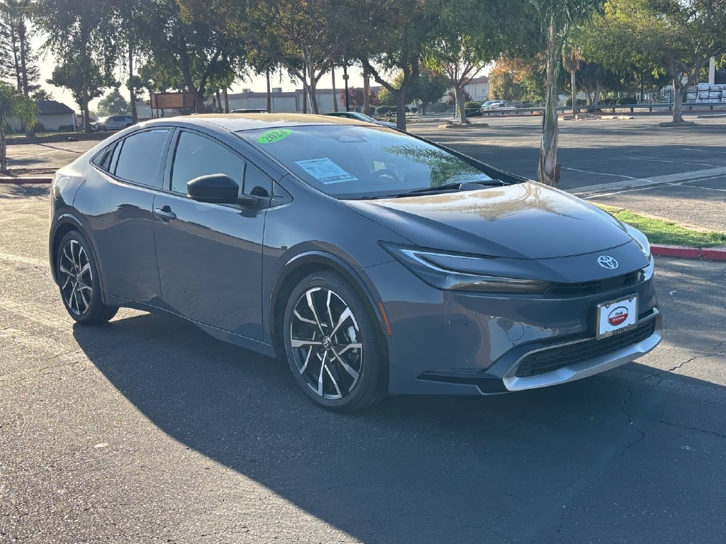 Used 2024 Toyota Prius Prime XSE Hatchback