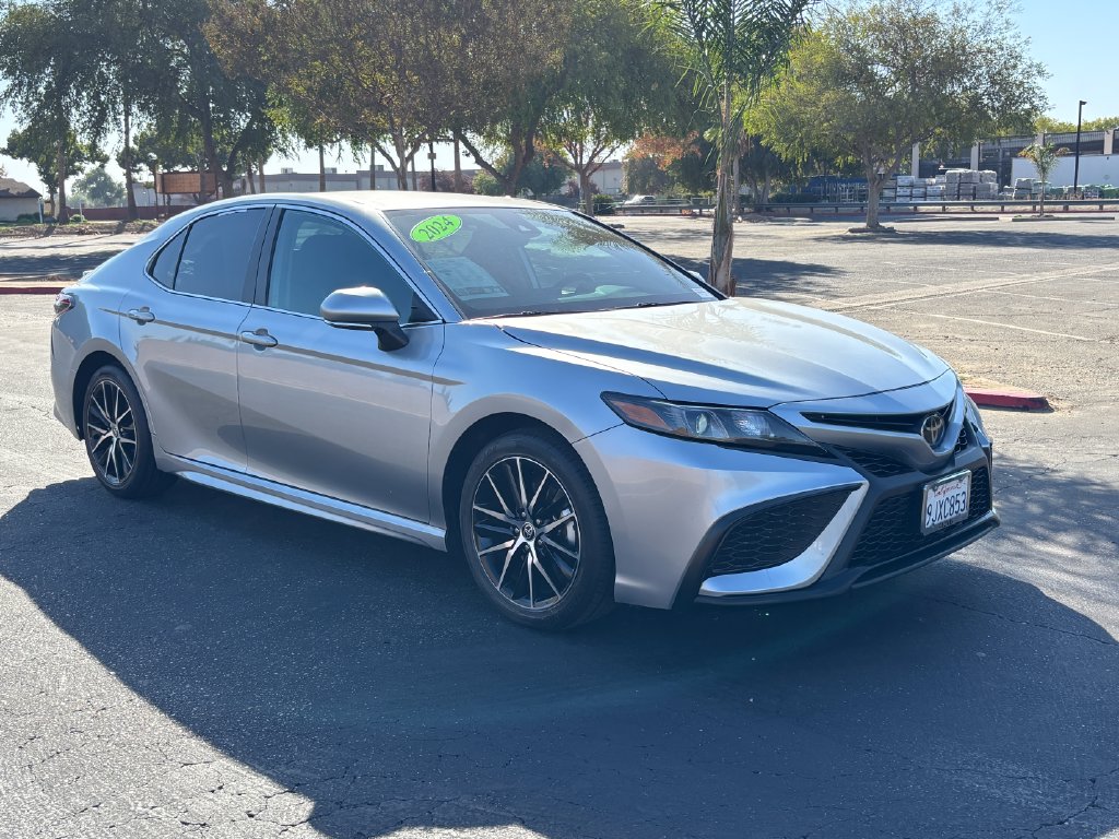 Used 2024 Toyota Camry SE Sedan