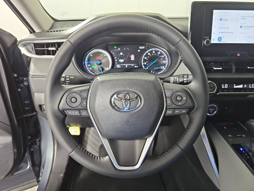 Used 2024 Toyota Venza LE SUV