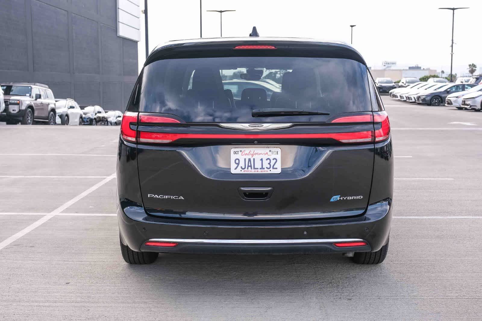 2023 Chrysler Pacifica Hybrid