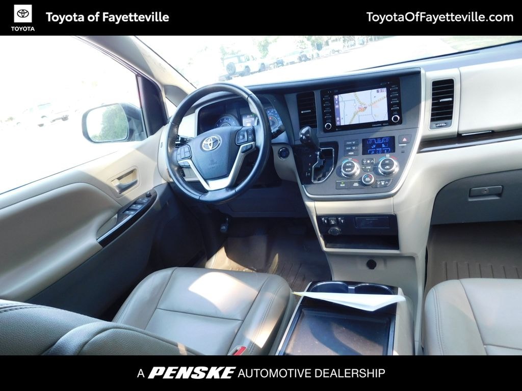 Used 2020 Toyota Sienna XLE Van
