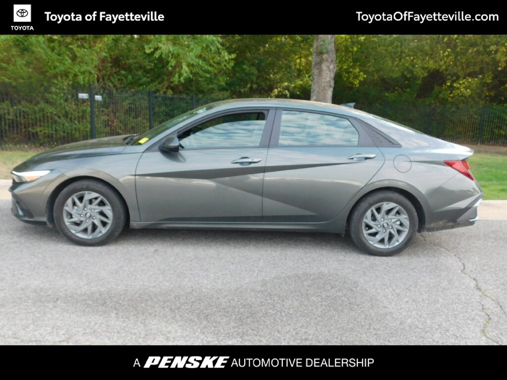 Used 2024 Hyundai Elantra SEL Sedan