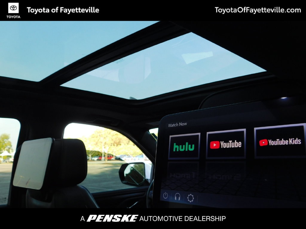 Used 2023 GMC Yukon XL Denali SUV