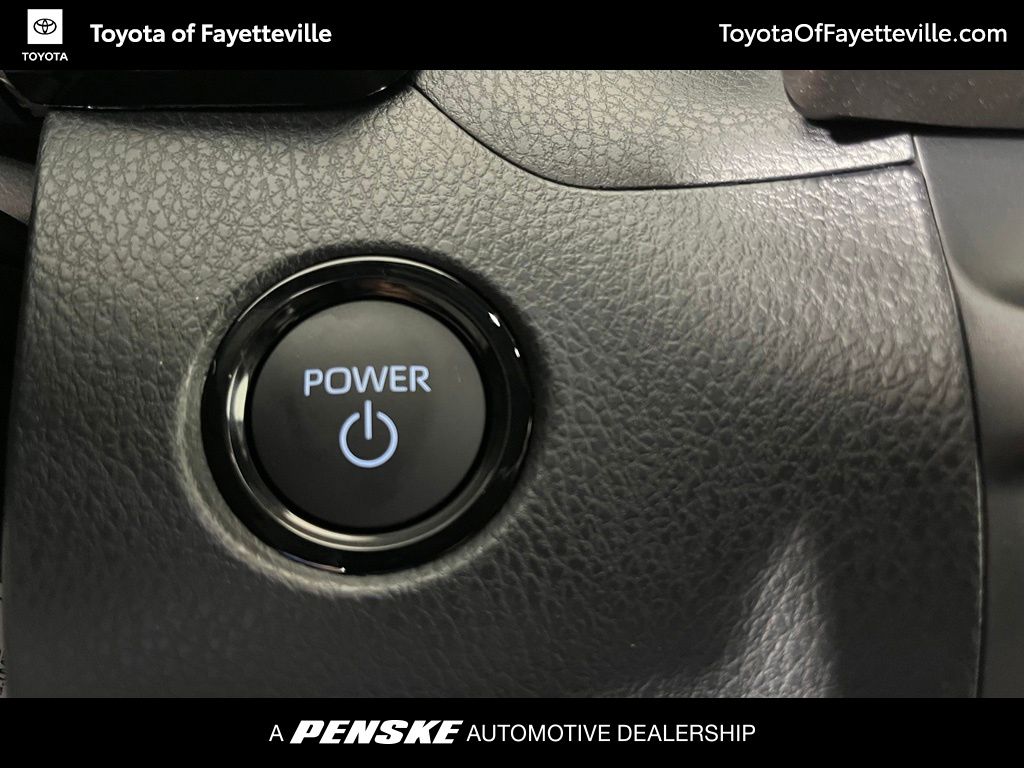 2026 Toyota Camry SE - Photo 28
