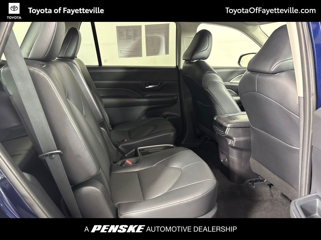 2025 Toyota Grand Highlander XLE - Photo 7