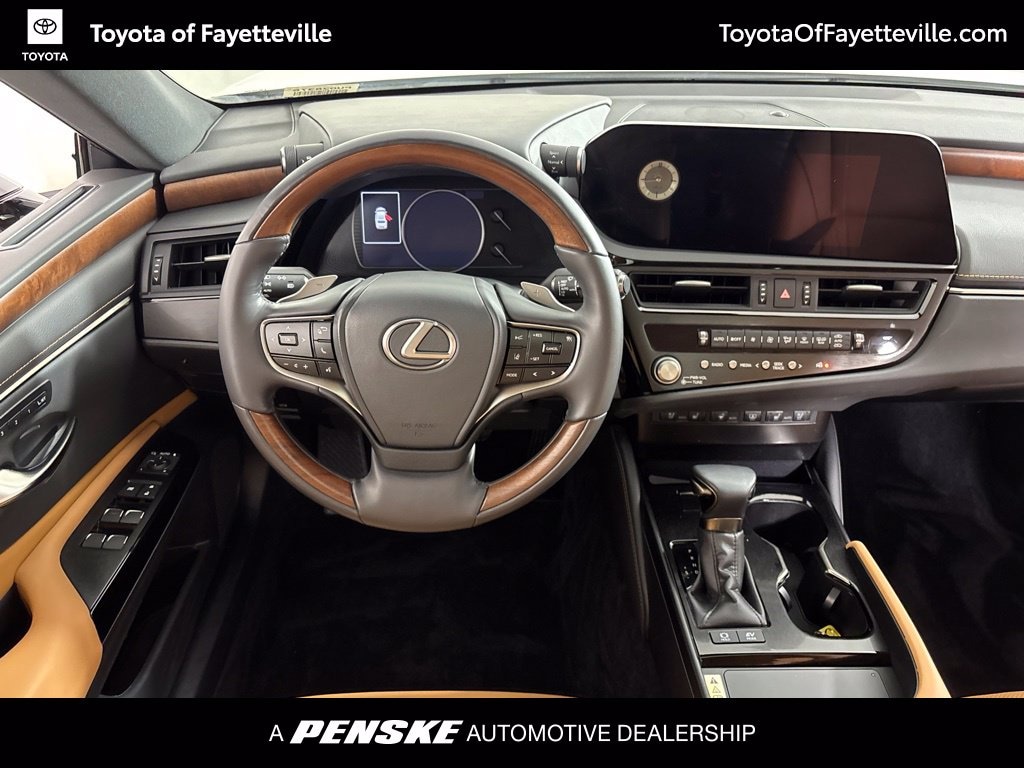 Used 2023 Lexus ES 300h Luxury Sedan