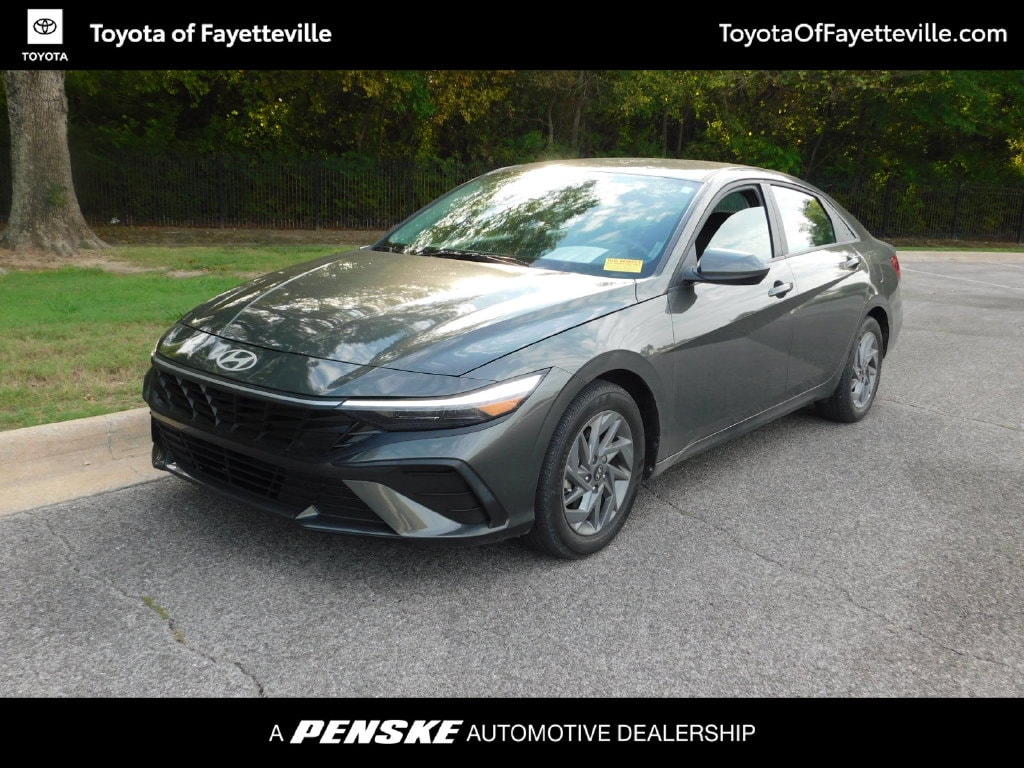 Used 2024 Hyundai Elantra SEL Sedan
