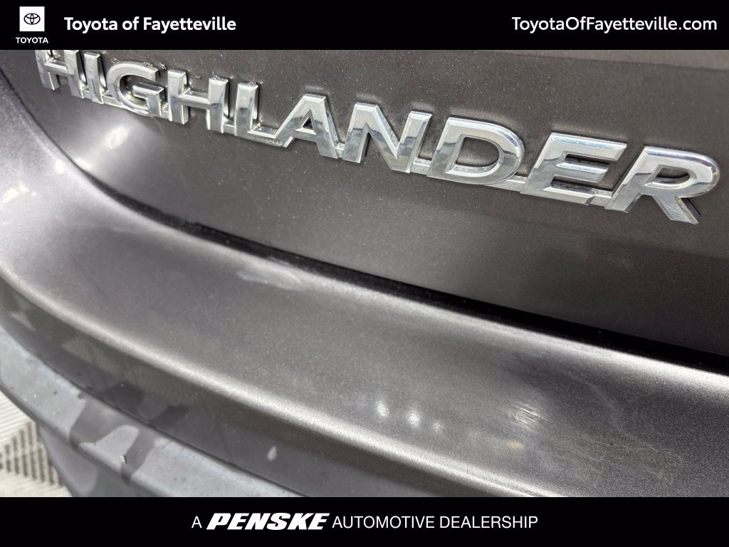Used 2016 Toyota Highlander XLE V6 SUV