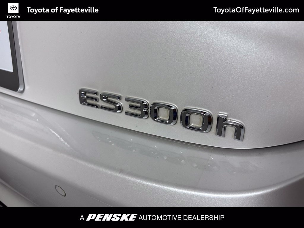 Used 2023 Lexus ES 300h Luxury Sedan
