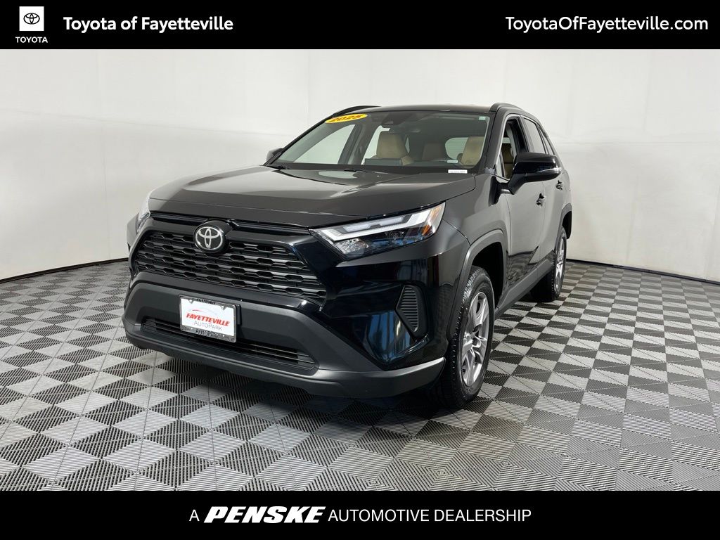 2025 Toyota RAV4 XLE SUV