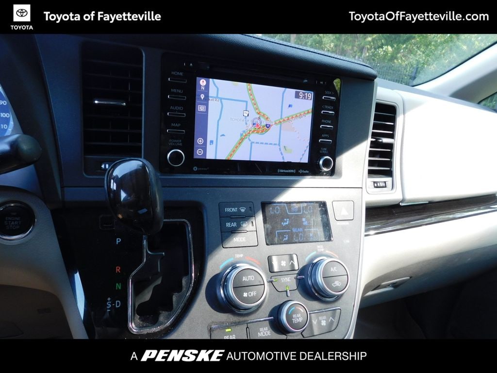 Used 2020 Toyota Sienna XLE Van