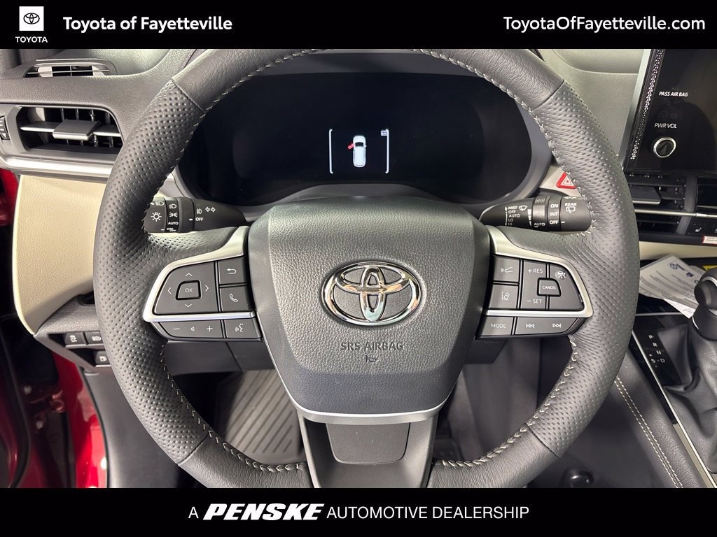 New 2026 Toyota Sienna Platinum 7 PASSENGER