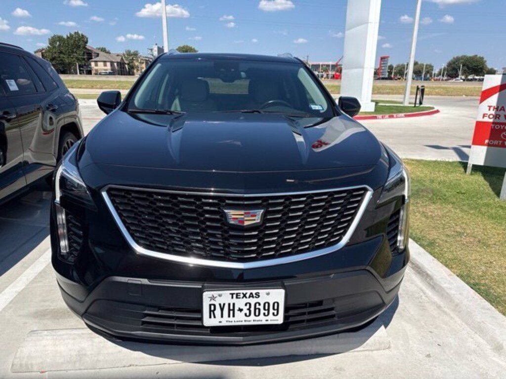 Used 2023 CADILLAC XT4 Luxury SUV