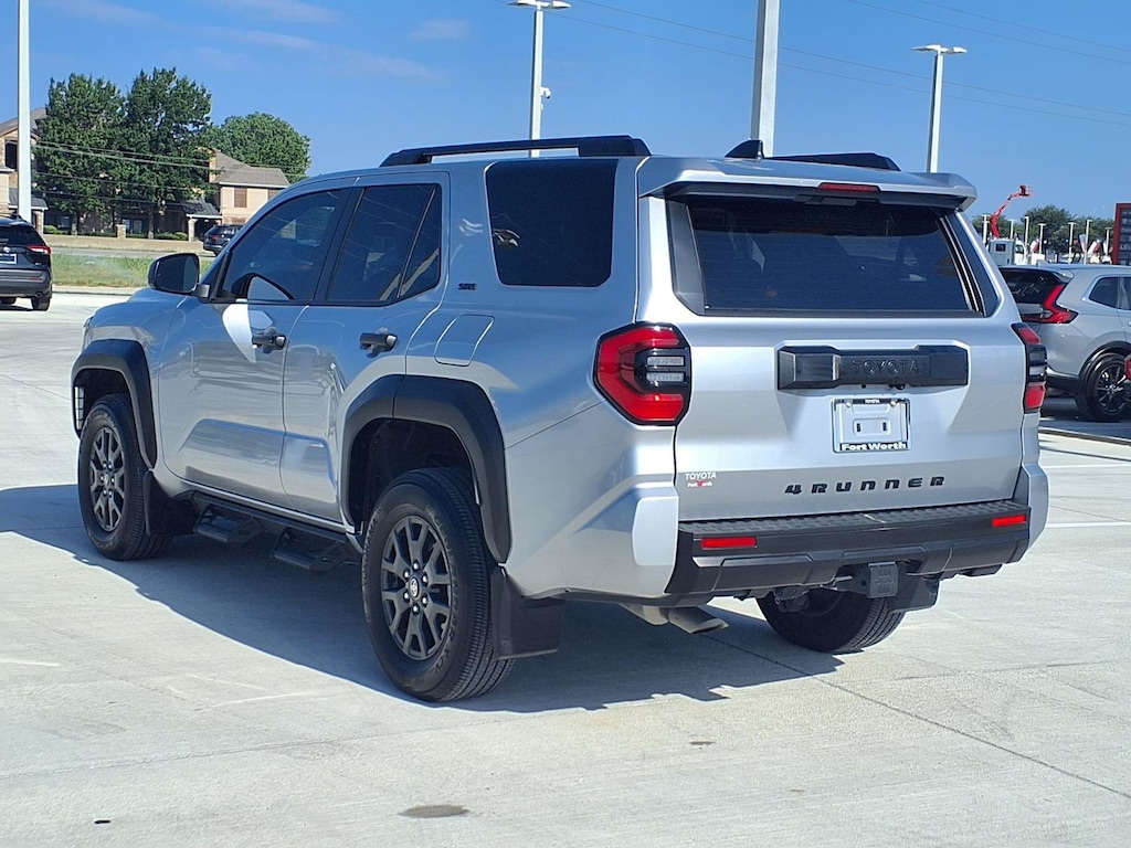 Used 2025 Toyota 4Runner SR5 SR5 4WD