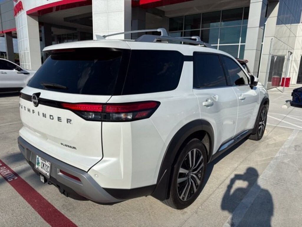 Used 2025 Nissan Pathfinder Platinum SUV