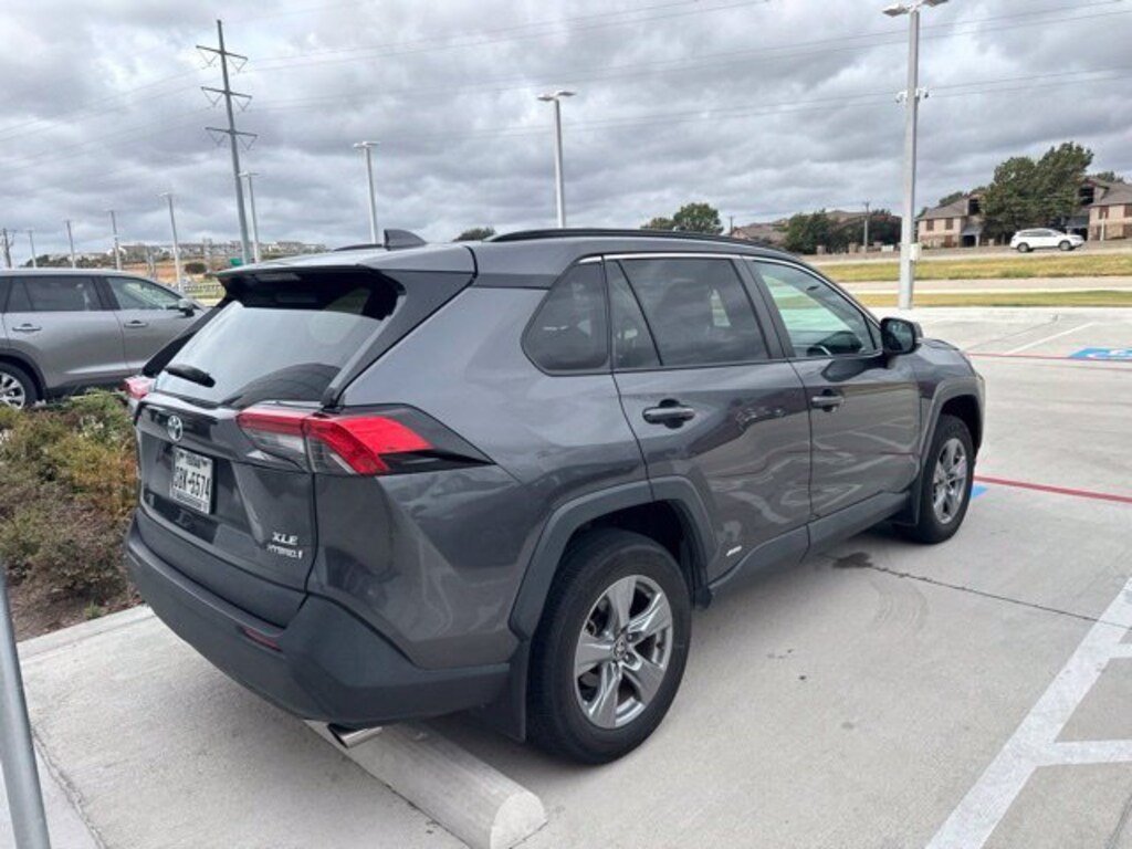 Used 2022 Toyota RAV4 Hybrid XLE SUV