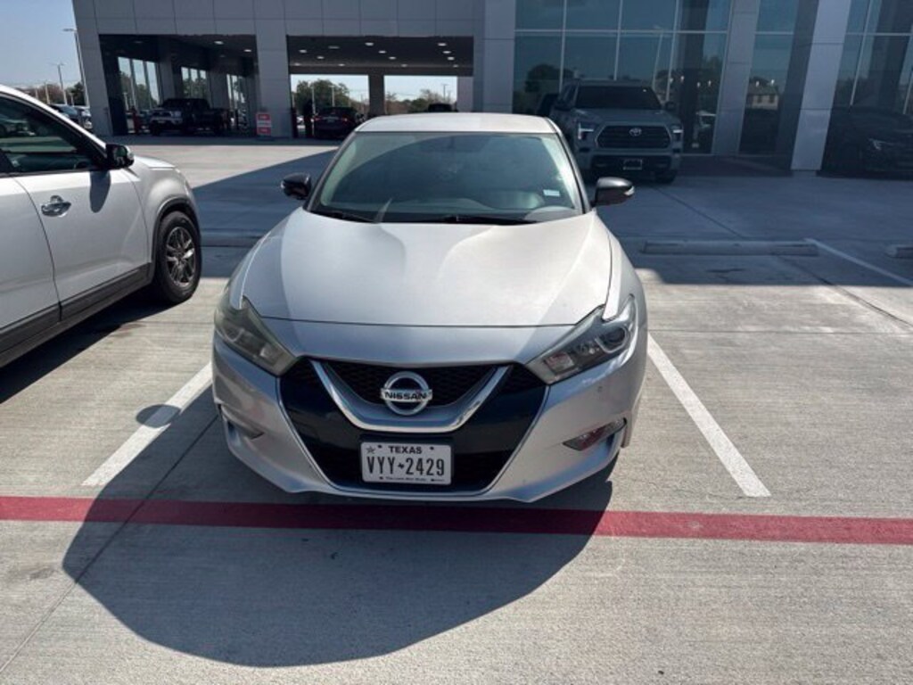 Used 2016 Nissan Maxima 3.5 SV Sedan