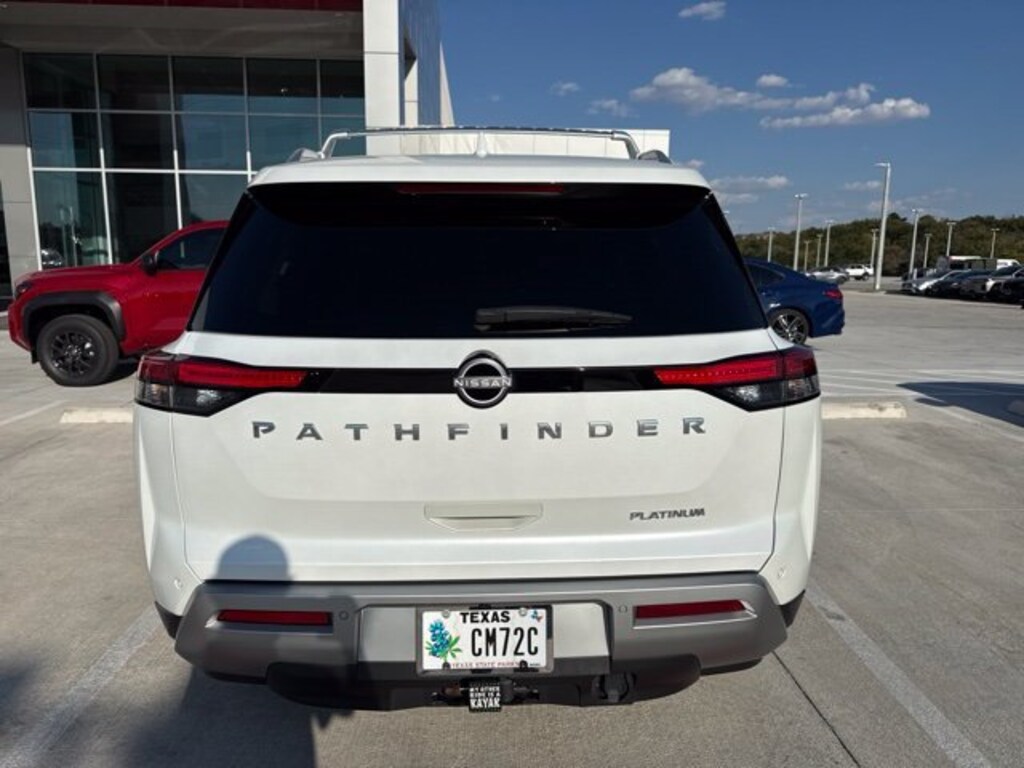 Used 2025 Nissan Pathfinder Platinum SUV