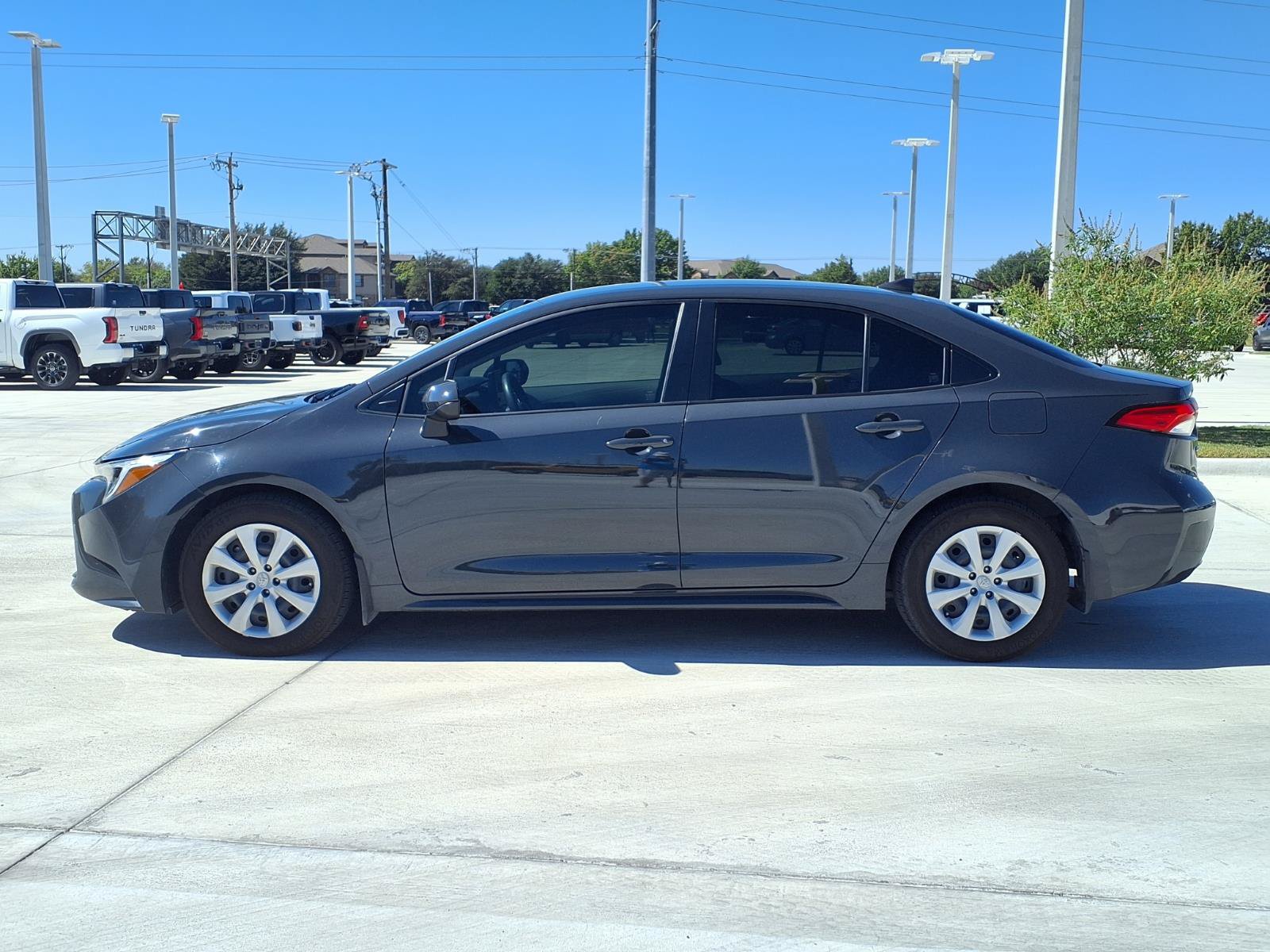 Used 2025 Toyota Corolla LE Hybrid LE FWD