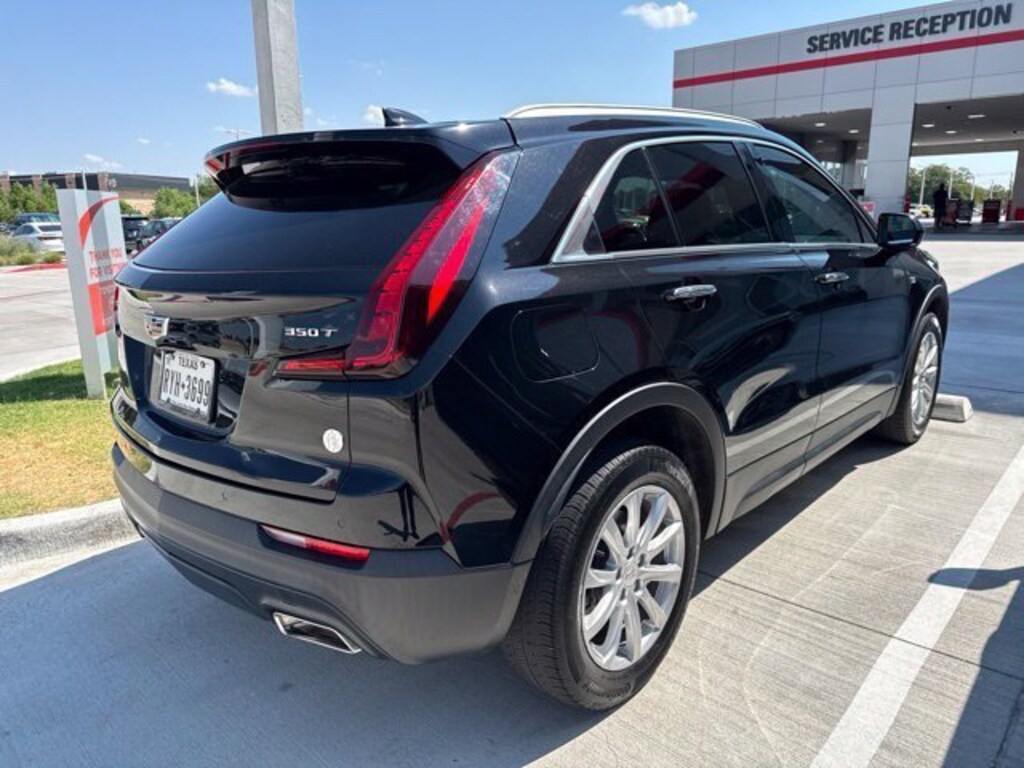 Used 2023 CADILLAC XT4 Luxury SUV