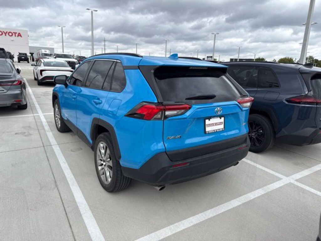 Used 2021 Toyota RAV4 XLE Premium SUV