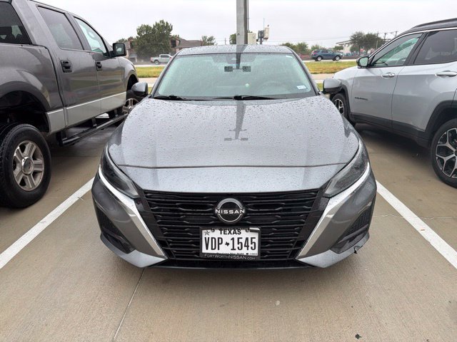 Used 2024 Nissan Altima 2.5 SL Sedan