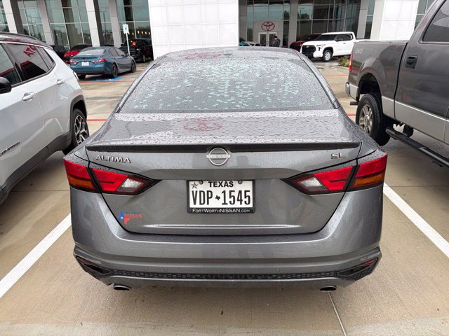 Used 2024 Nissan Altima 2.5 SL Sedan