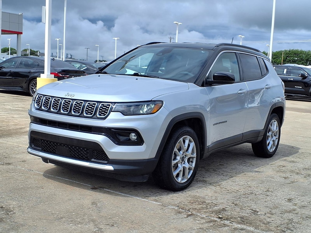 Used 2025 Jeep Compass Limited SUV