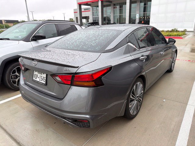 Used 2024 Nissan Altima 2.5 SL Sedan