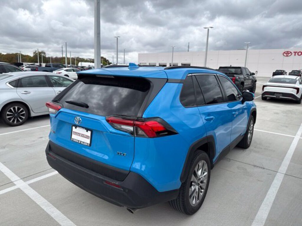 Used 2021 Toyota RAV4 XLE Premium SUV