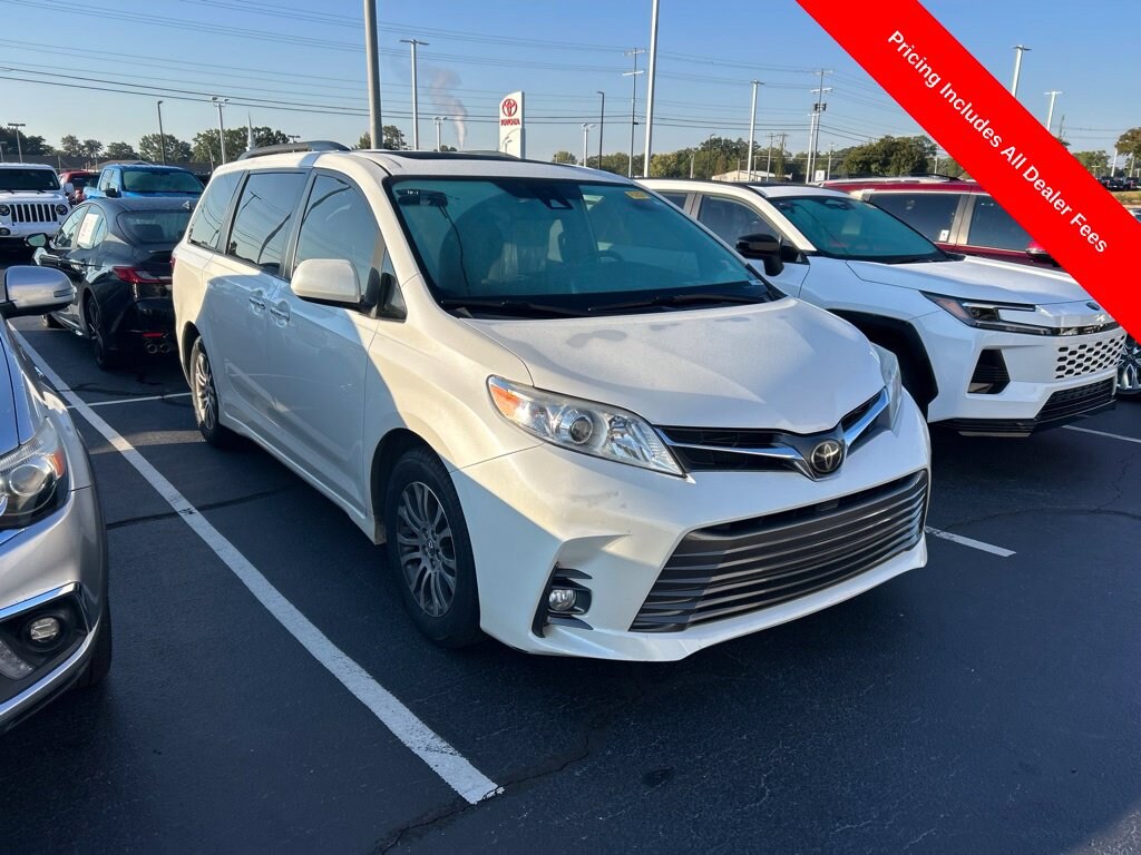 Used 2019 Toyota Sienna XLE 8 Passenger Minivan/Van