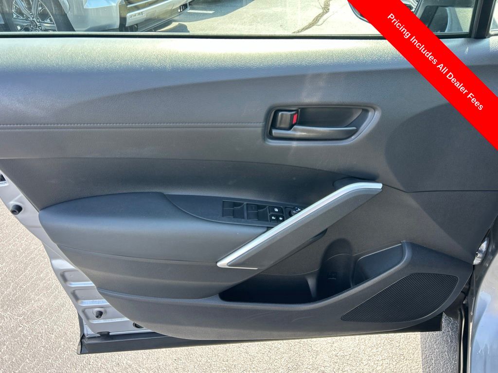 Used 2024 Toyota Corolla Cross Hybrid SE SUV