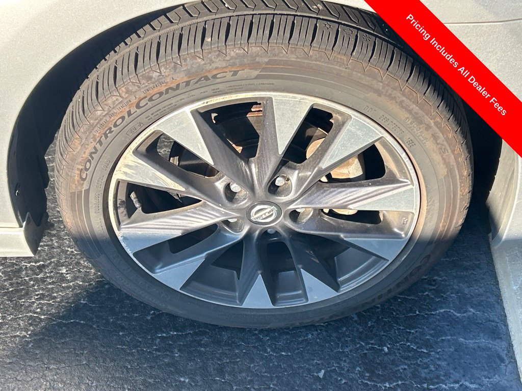 Used 2016 Nissan Sentra SR Sedan