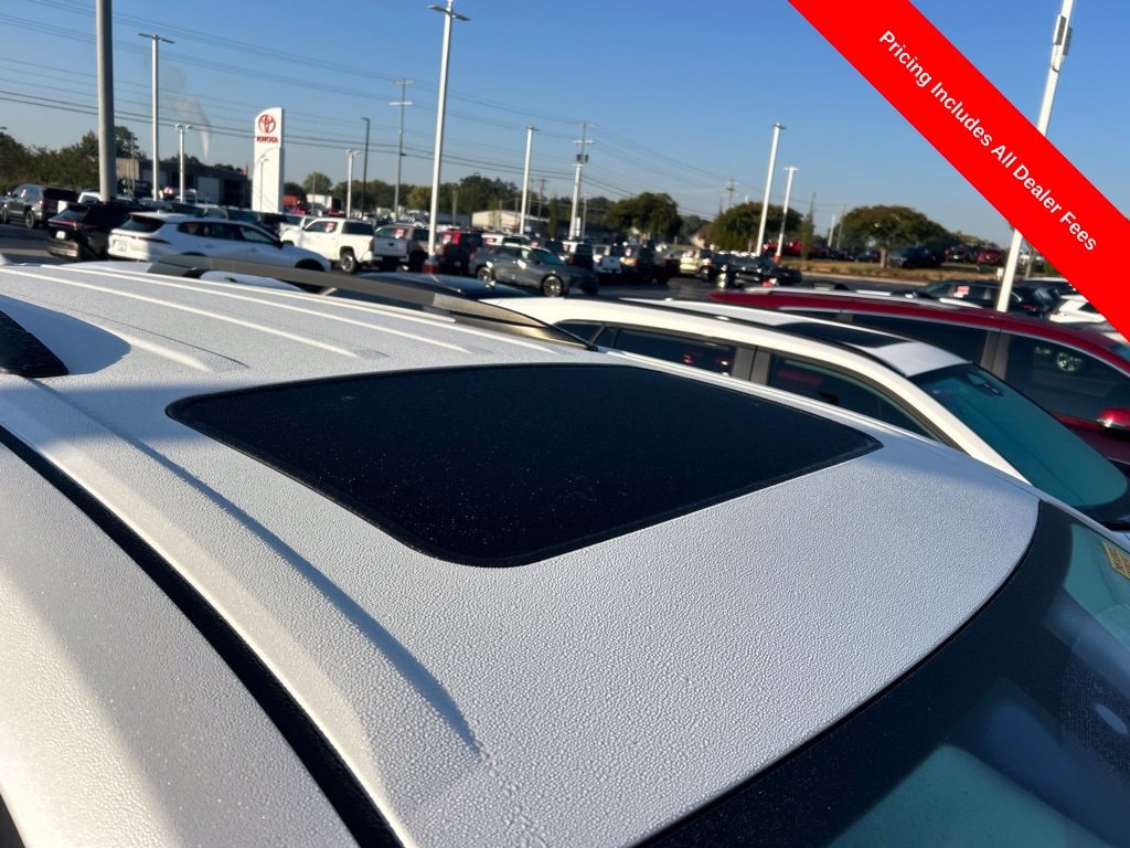 Used 2019 Toyota Sienna XLE 8 Passenger Minivan/Van