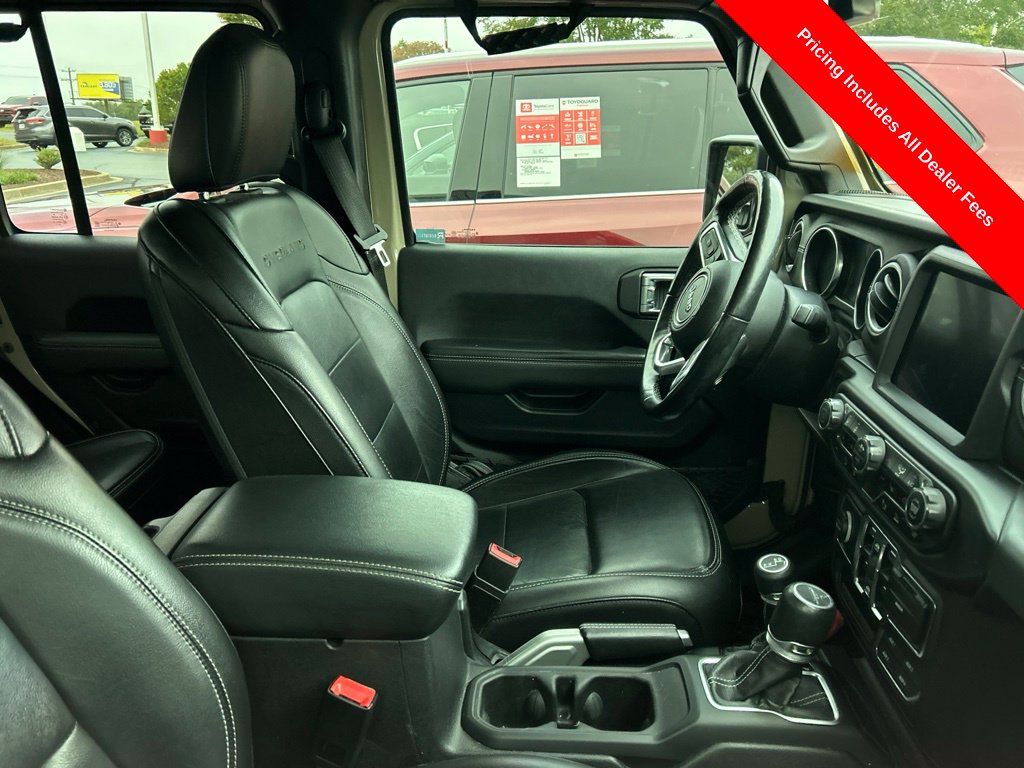 Used 2020 Jeep Gladiator Overland Truck