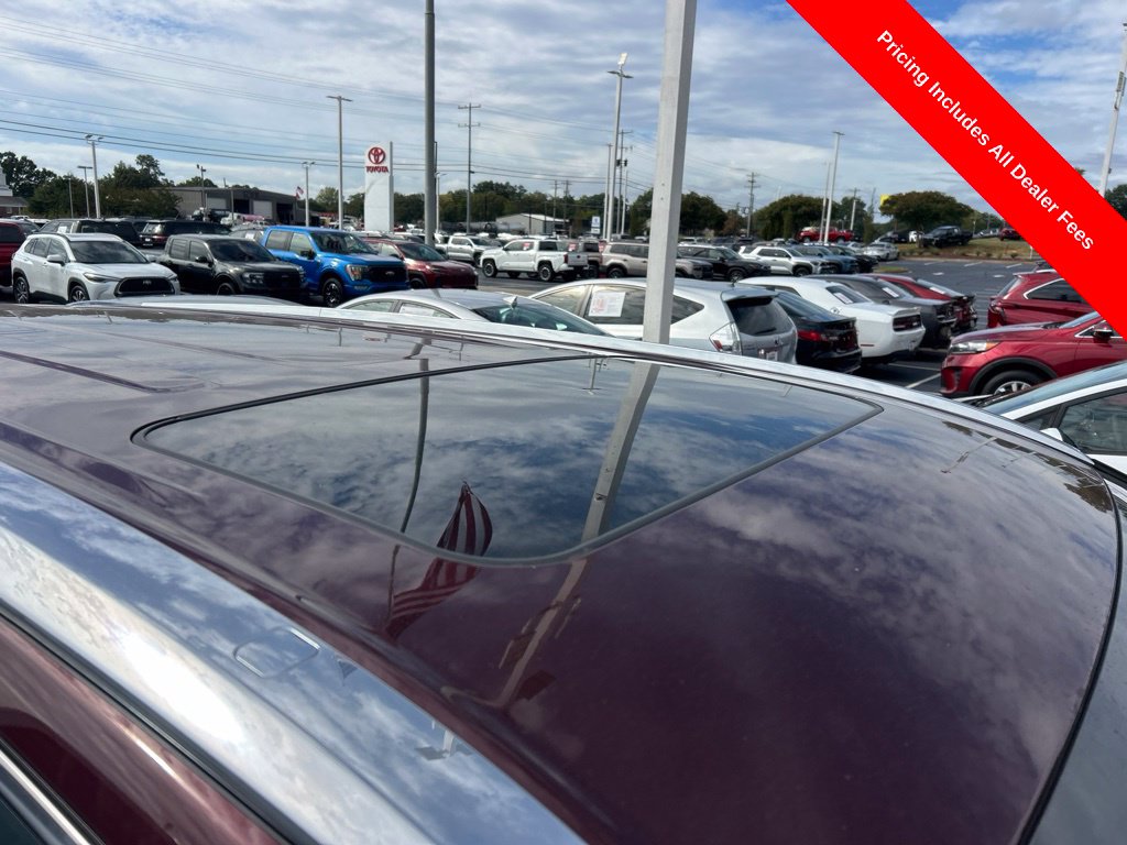 Used 2019 Toyota Highlander Limited V6 SUV