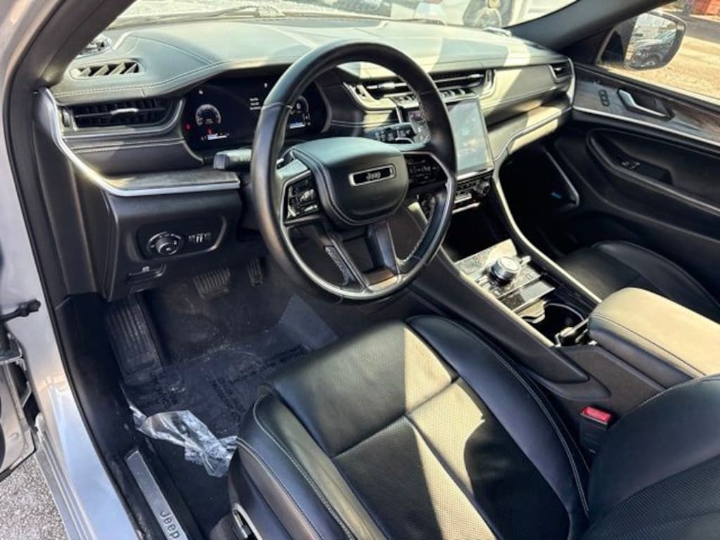 Used 2021 Jeep Grand Cherokee L Overland SUV