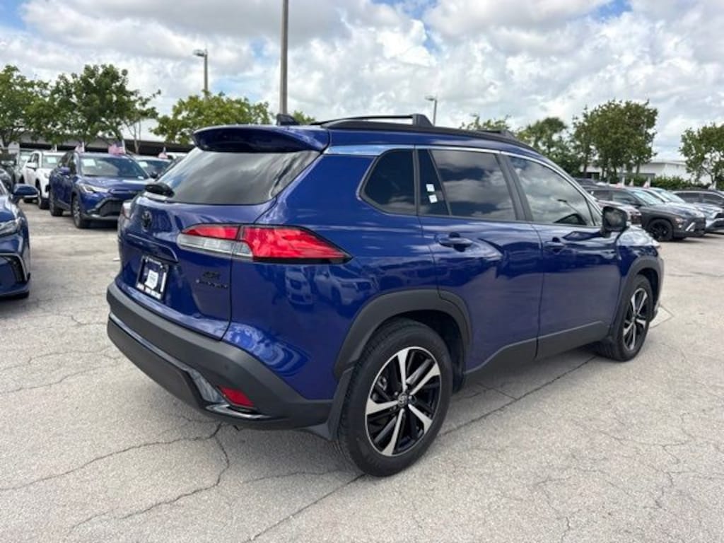 Used 2025 Toyota Corolla Cross Hybrid XSE SUV
