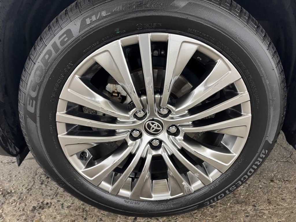 Certified 2021 Toyota Venza XLE SUV